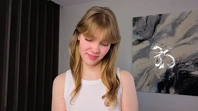 pienaple's cam snapshot