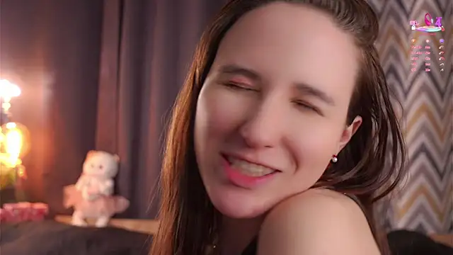 MaudAle's cam snapshot