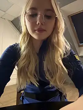 Sky_Cutie's cam snapshot