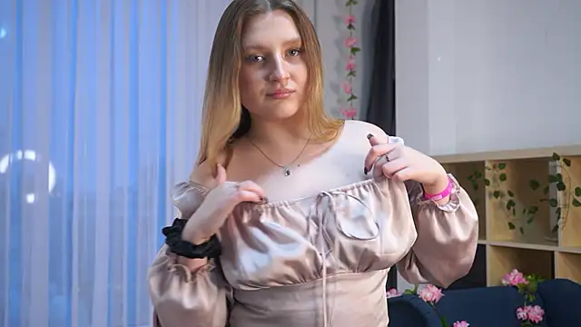 MitsukoBaral's cam snapshot