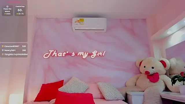 Sophie_Smitt's cam snapshot