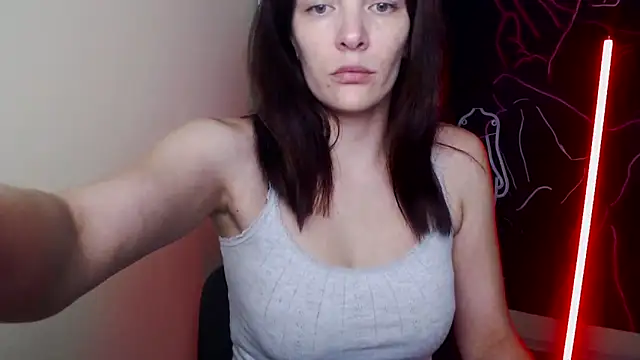 VanessaRey_'s cam snapshot