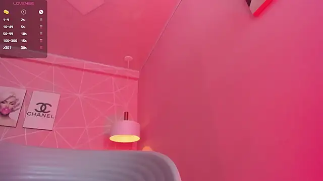 dolly_zoe's cam snapshot