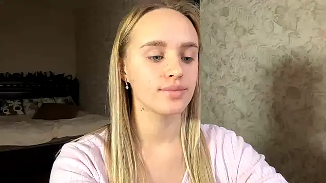 ElisabetLorney's cam snapshot