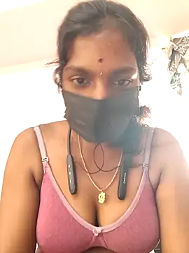 Honey_rosetamil's cam snapshot