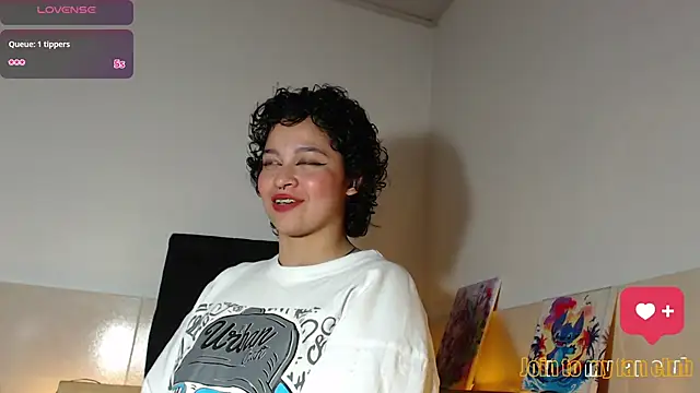 Bitsy_Messy's cam snapshot