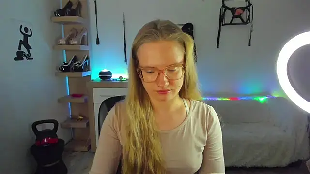 NancyHottie's cam snapshot