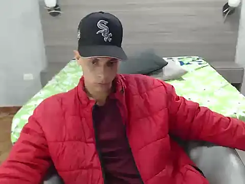 wiltom_'s cam snapshot