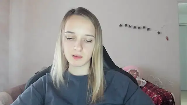 RouseReed's cam snapshot