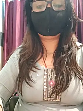 Aishwaryaa_69's cam snapshot