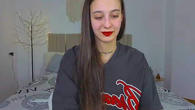 Little_cherryy__'s cam snapshot