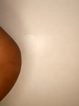 chalie_roy's cam snapshot