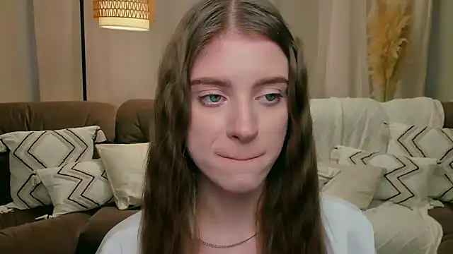 Erica_Kiss's cam snapshot