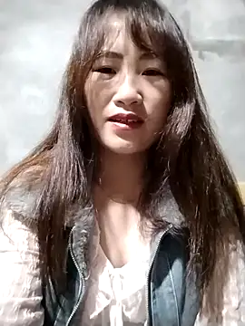 emini-xx's cam snapshot