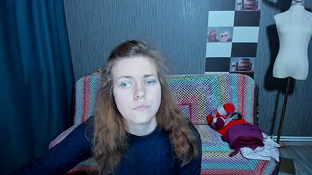 pa1e_pr1ncess's cam snapshot