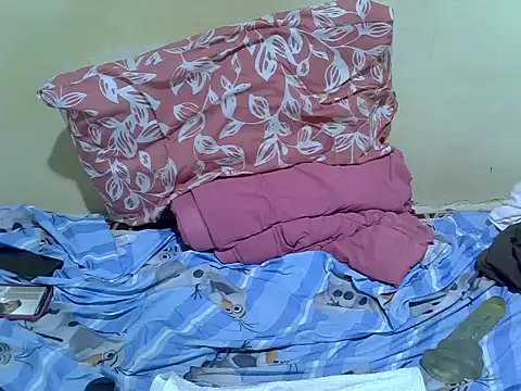 elukh4499's cam snapshot