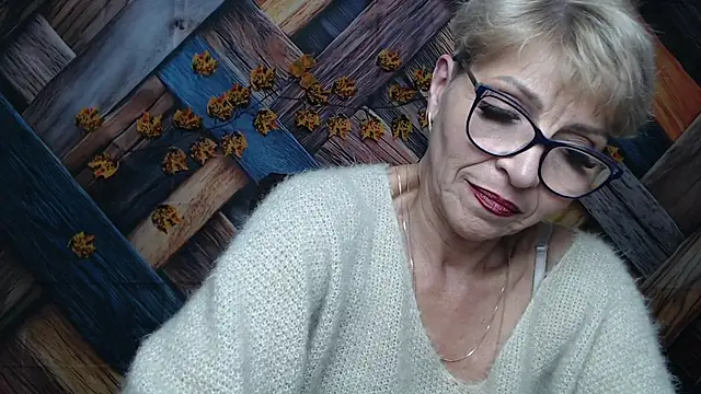 EllaBonito's cam snapshot