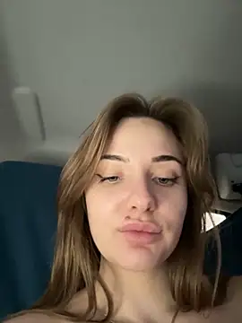 Night_dreams's cam snapshot