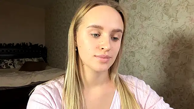 ElisabetLorney's cam snapshot