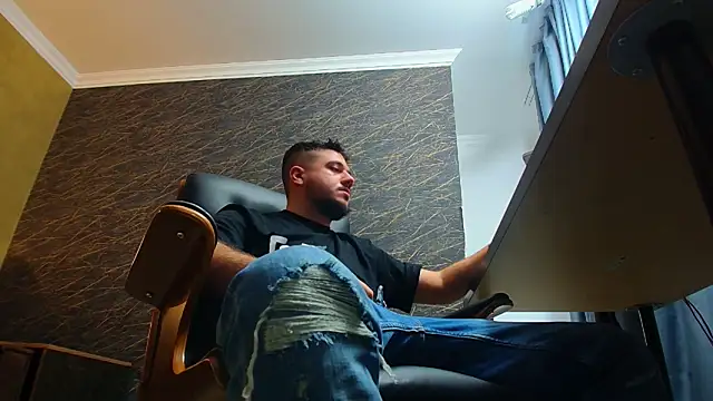 JoshKnights live sex cam