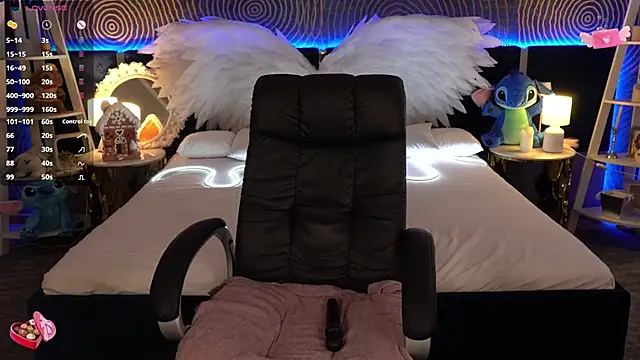 FoxyShy's cam snapshot