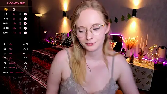 Aemilia_'s cam snapshot