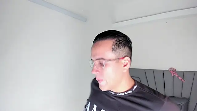 samy_carson_'s cam snapshot