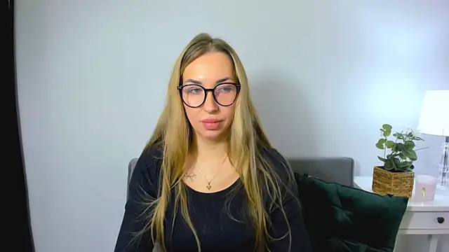 AriaDesire's cam snapshot