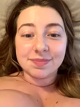 curvyflawless's cam snapshot