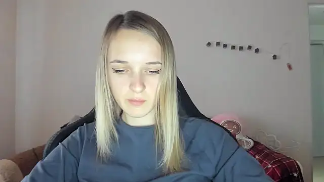 RouseReed's cam snapshot