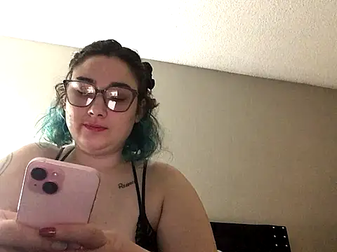 PaigeChantel's cam snapshot