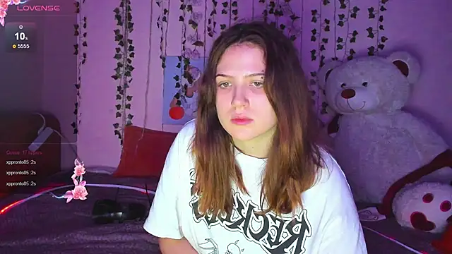 Anora_Miller's cam snapshot