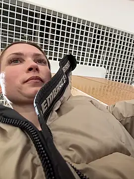 ZaraHill's cam snapshot