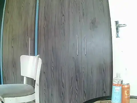 BasellBlue's cam snapshot