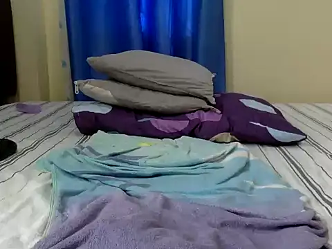 10sexymelo69_'s cam snapshot