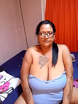 boobynatz's cam snapshot