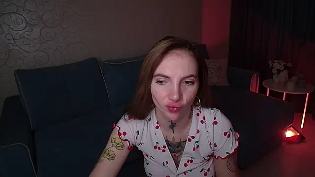 AnneTenet's cam snapshot