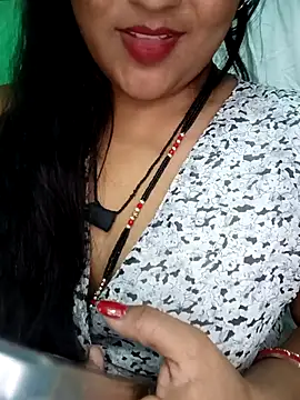 Rashmi_011's cam snapshot