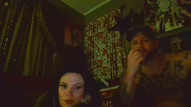 Diamondmodel95's web cam