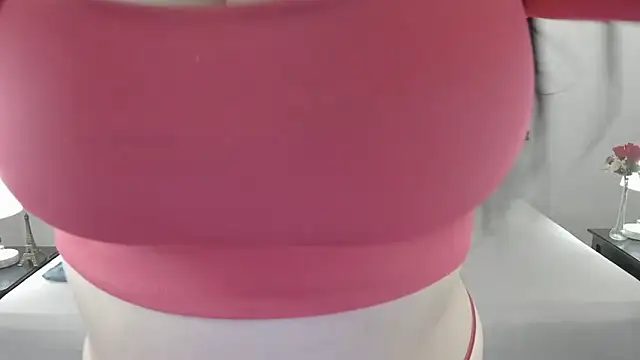 cami_hotboobs's web cam