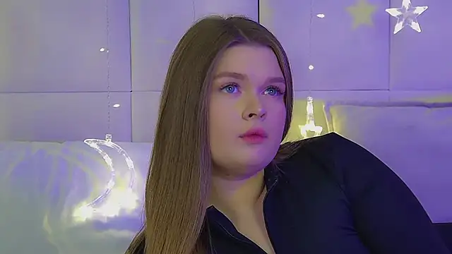 CrystalLyons's cam snapshot