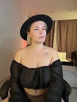 Charming_Daphny live sex cam