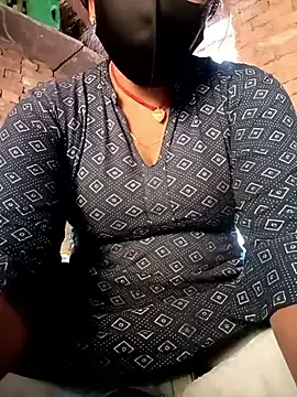 hemayadav111's cam snapshot