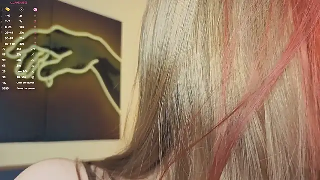 MaliaBourraine's cam snapshot