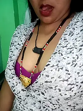 Rashmi_011's cam snapshot