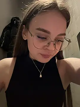 KristiRich's cam snapshot