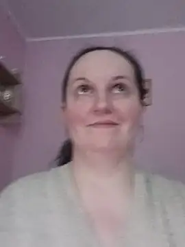 BustyLadyAlma's cam snapshot