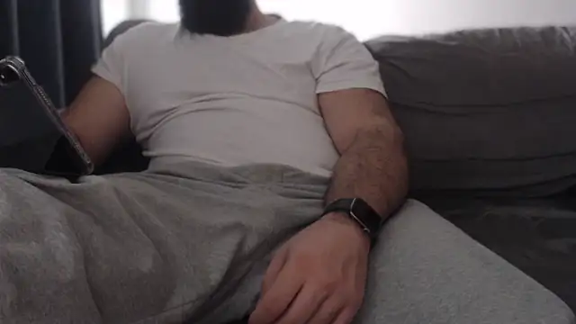 hugemachohandsome live sex cam