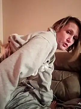 KeeshKeeph's cam snapshot