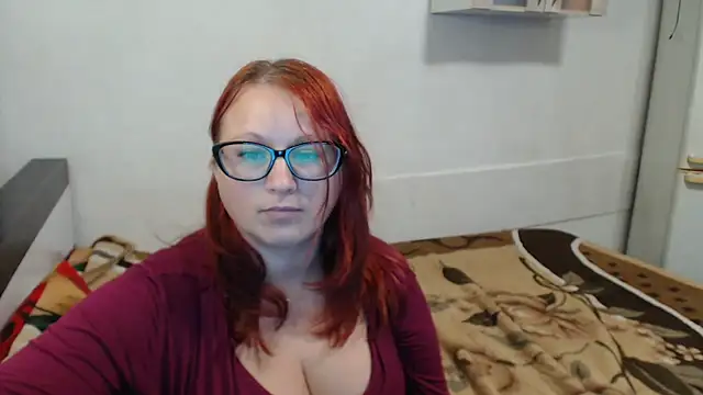 Lilia4joy's cam snapshot